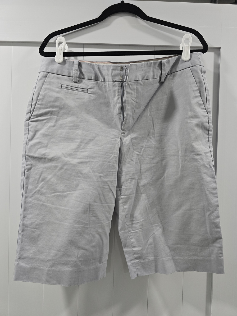 Eddie Bauer Women's Grey Shorts - Light Tan